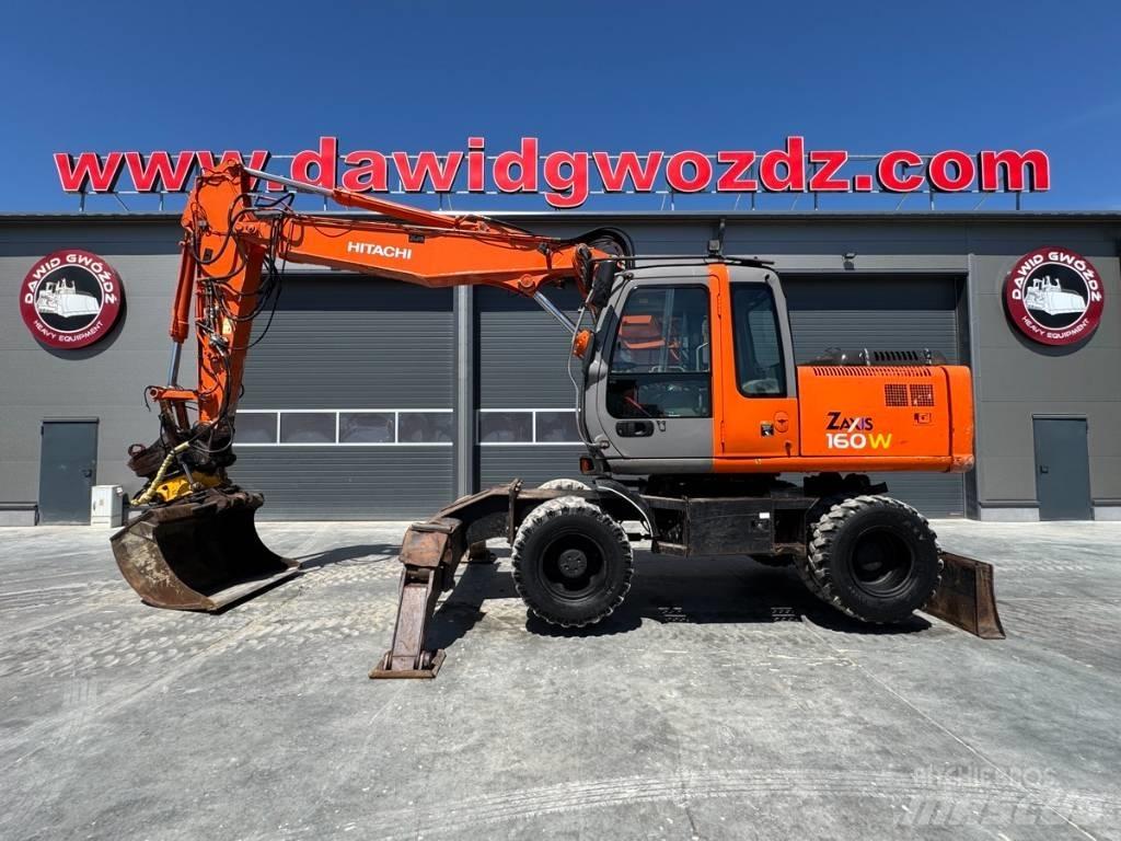 Hitachi ZX 160 W حفارات بعجل