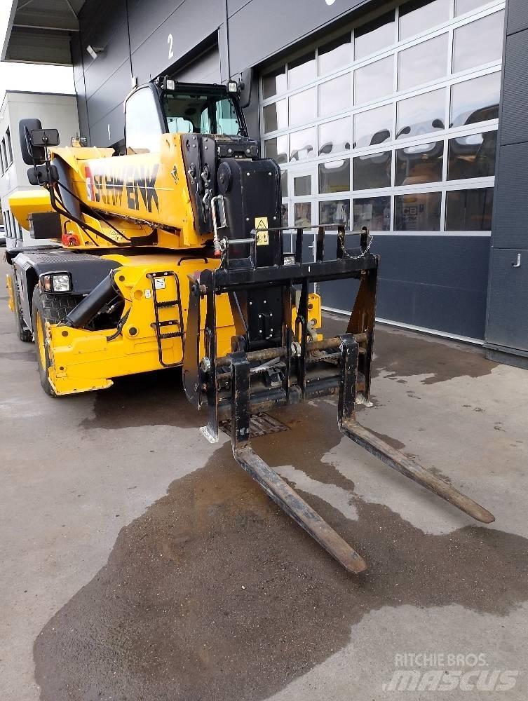 JCB Roto 5.55-210 R مناولات متداخلة