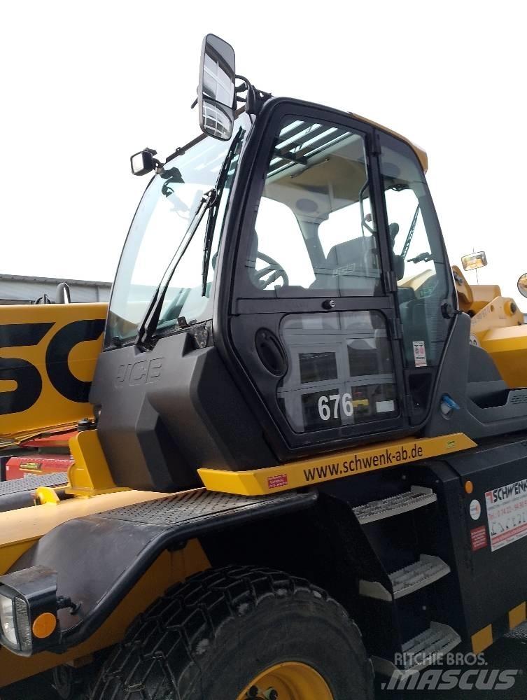 JCB Roto 5.55-210 R مناولات متداخلة