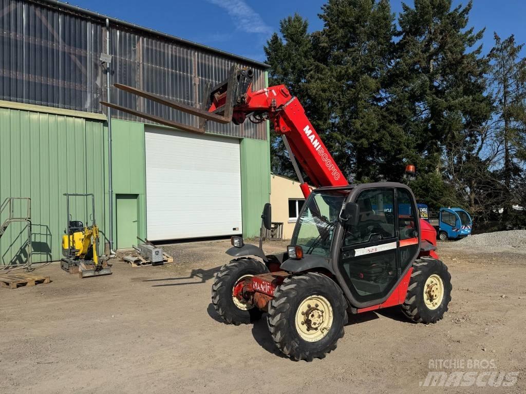 Manitou MLT 523 T مناولات متداخلة