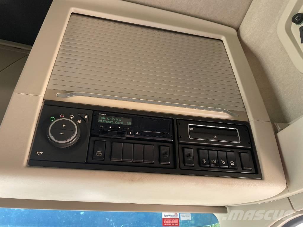 Volvo FH 16 650 وحدات الجر