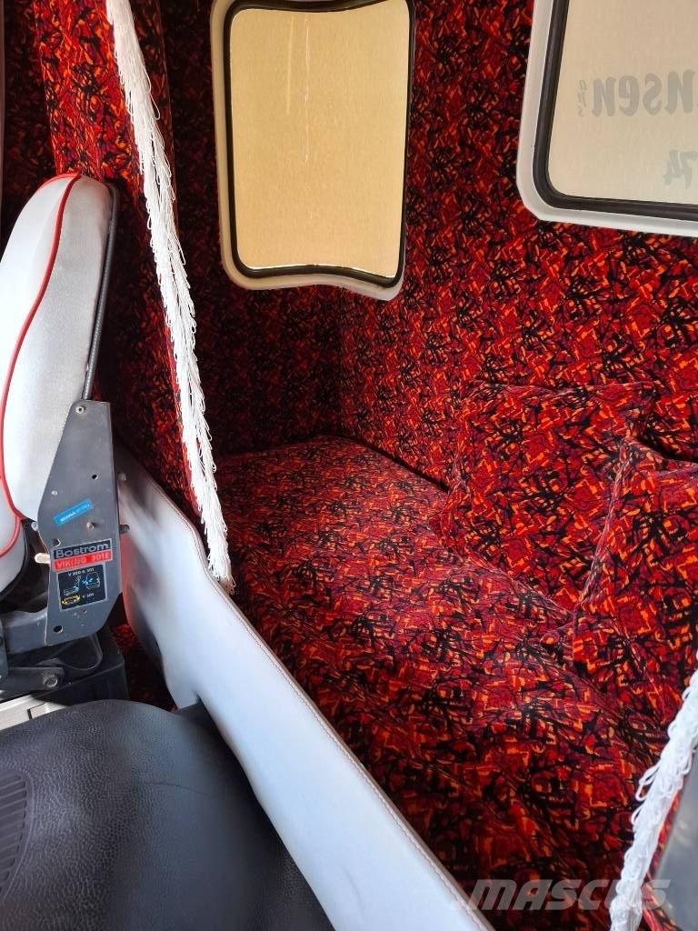Scania 141 وحدات الجر