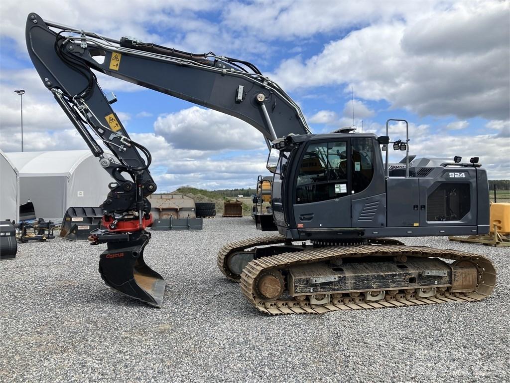 Liebherr R924 حفارات زحافة