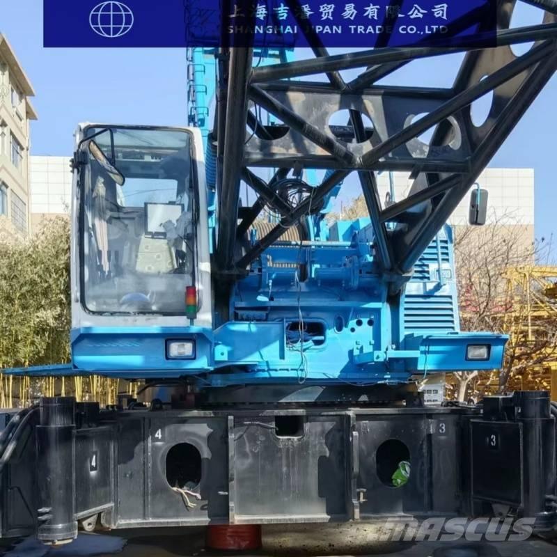 Hitachi SCX2500 رافعات مجنزرة