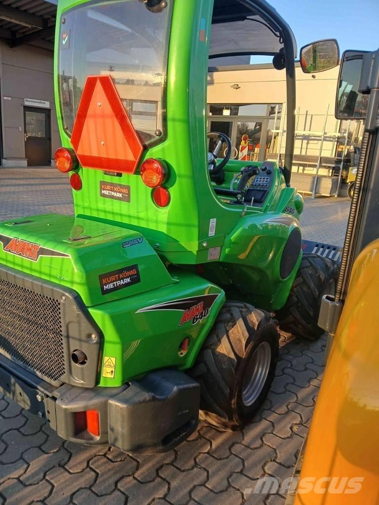 Avant 640i لوادر انزلاقية التوجيه