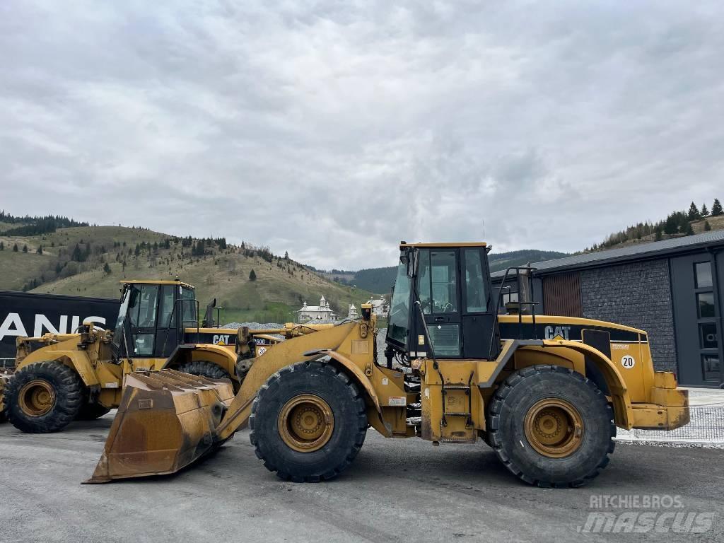 CAT 962 G لوادر بعجل