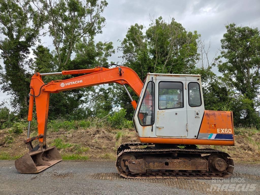 Hitachi EX 60-1 حفارات زحافة