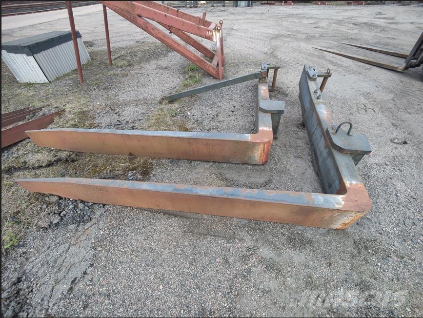  [div] Inverterade ملحقات ومكونات أخرى