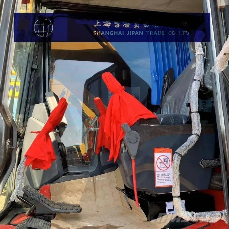 Sany SY 215 حفارات زحافة