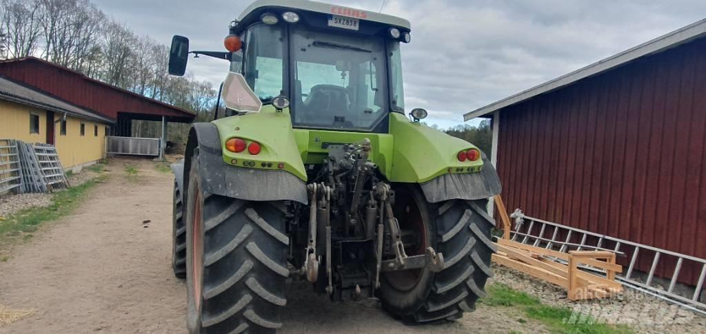 CLAAS Arion 510 الجرارات