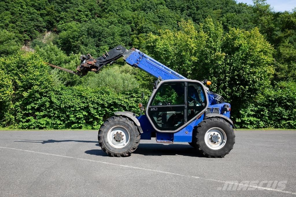 Manitou MLT 940L معدات مناولة لأغراض الزراعة