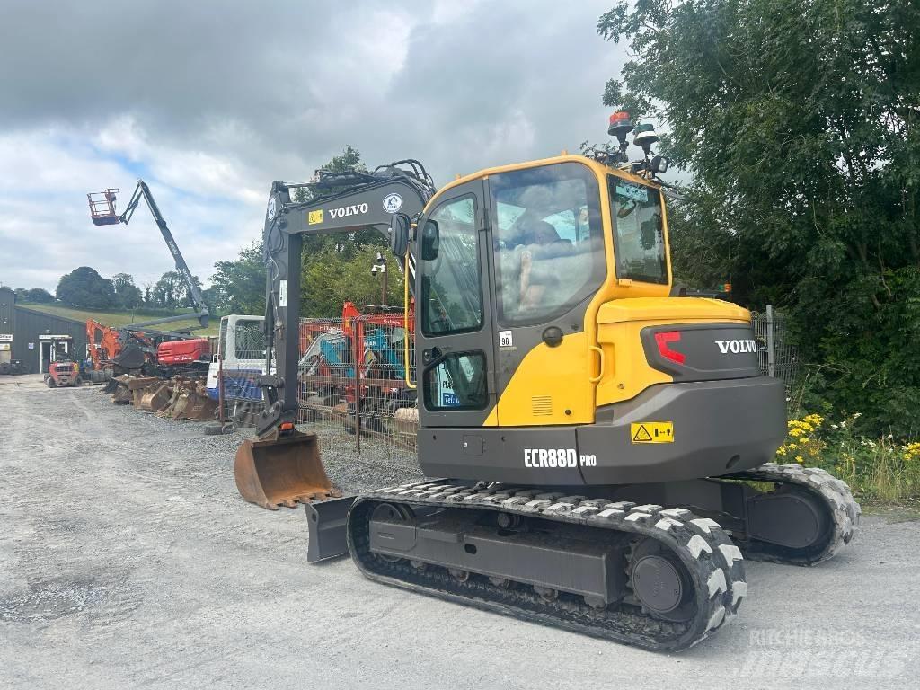 Volvo ECR88D PRO حفارات وسط 7 طن - 12 طن