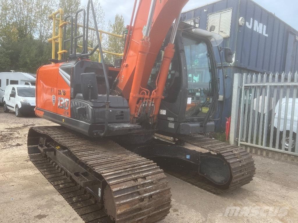 Hitachi zx130-7 حفارات زحافة