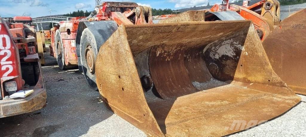 Sandvik LH 410 لوادر للعمل تحت سطح الأرض