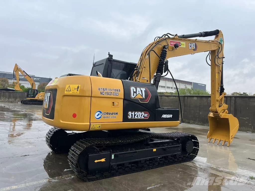 CAT 312 D حفارات زحافة