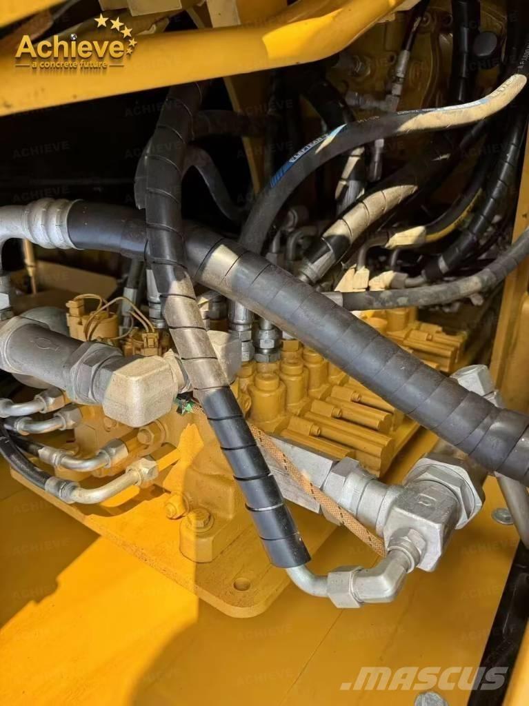 CAT 307 حفارات زحافة