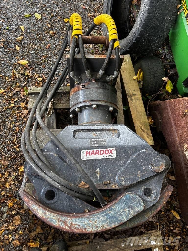 Wacker Neuson ET 90 حفارات