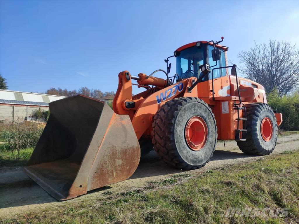 Fiat-Kobelco W270 لوادر بعجل