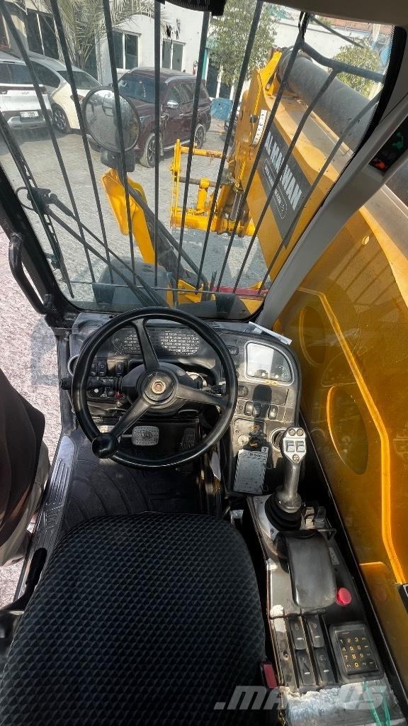 JCB 540-170 مناولات متداخلة