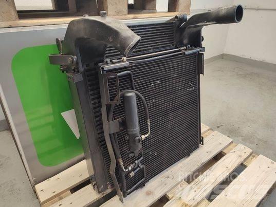 Fendt 930 AC cooler مشعات