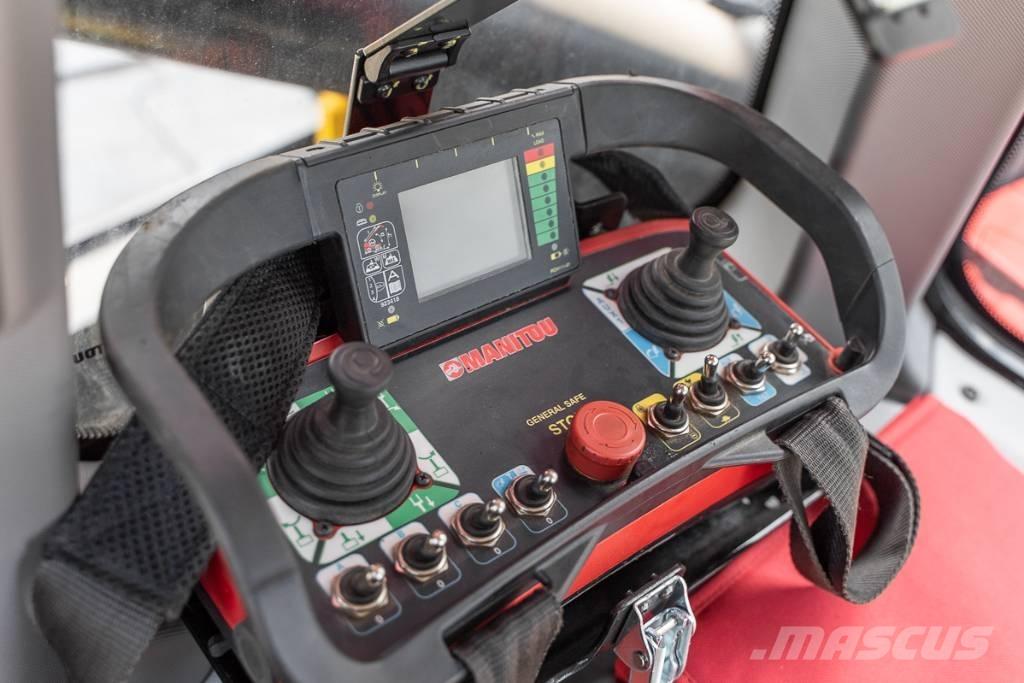 Manitou MRT 2260 مناولات متداخلة