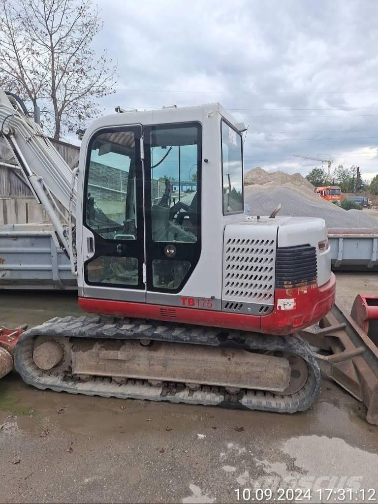 Takeuchi TB 175 حفارات وسط 7 طن - 12 طن