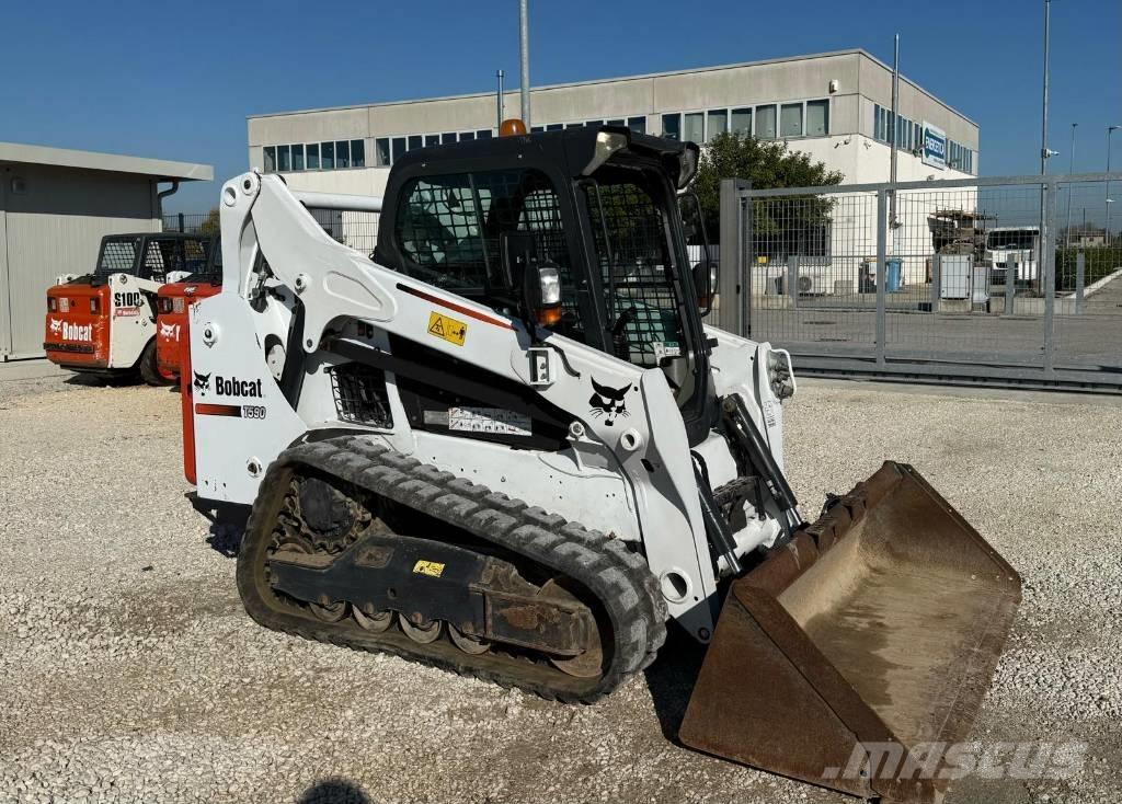 Bobcat T 590 لوادر زحافة