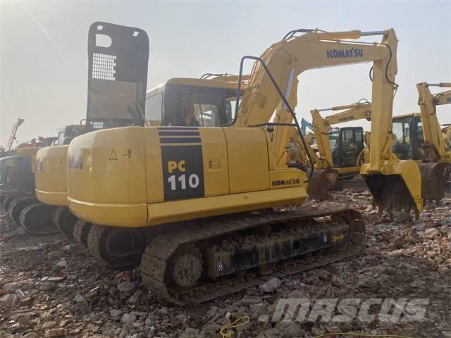 Komatsu PC 110 حفارات زحافة