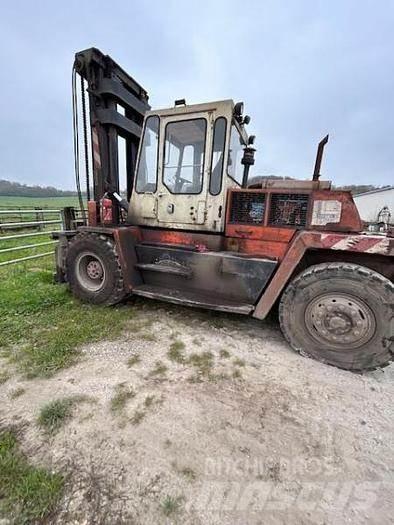 Kalmar DCG130 شاحنات ذات رافعات شوكية - أخرى