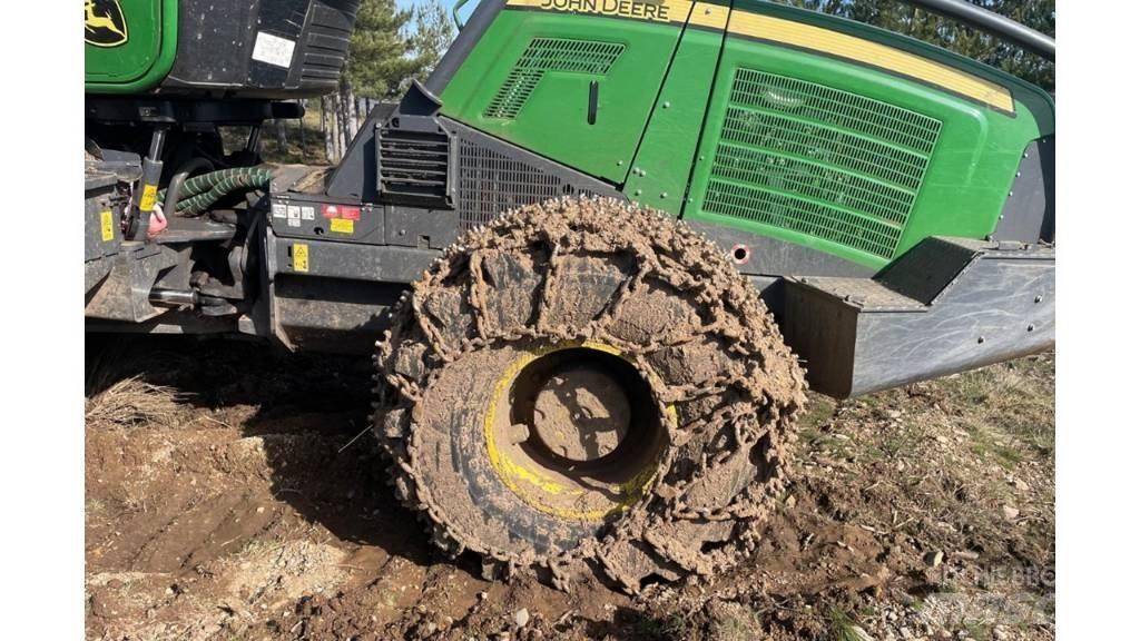 John Deere 1070 G حصادات