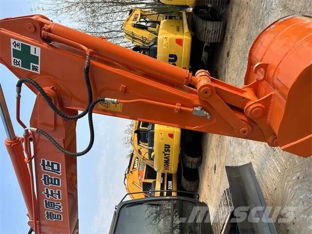 Hitachi ZX70 حفارات زحافة