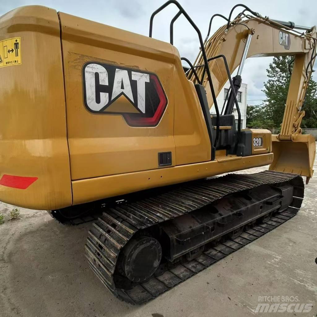 CAT 320 GC حفارات زحافة