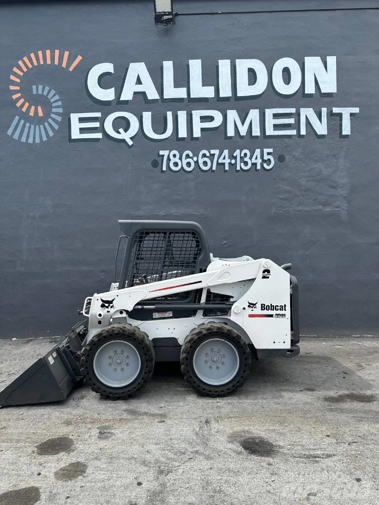 Bobcat S510 لوادر انزلاقية التوجيه