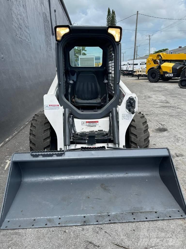 Bobcat S510 لوادر انزلاقية التوجيه