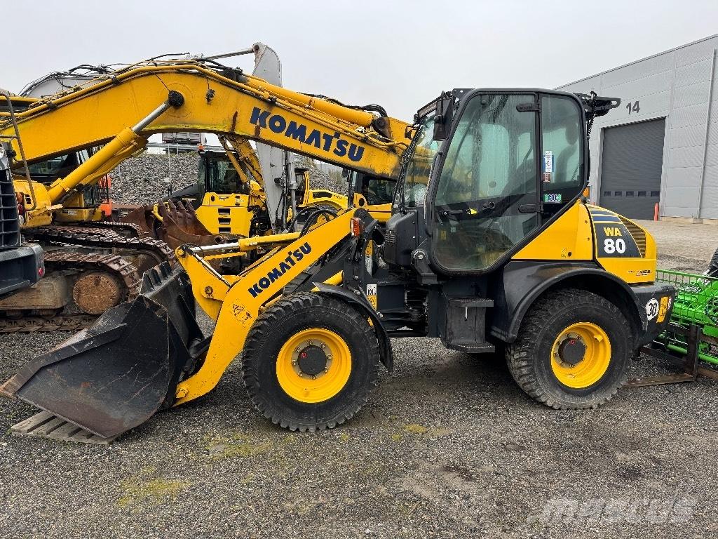 Komatsu WA 80-6 لوادر بعجل