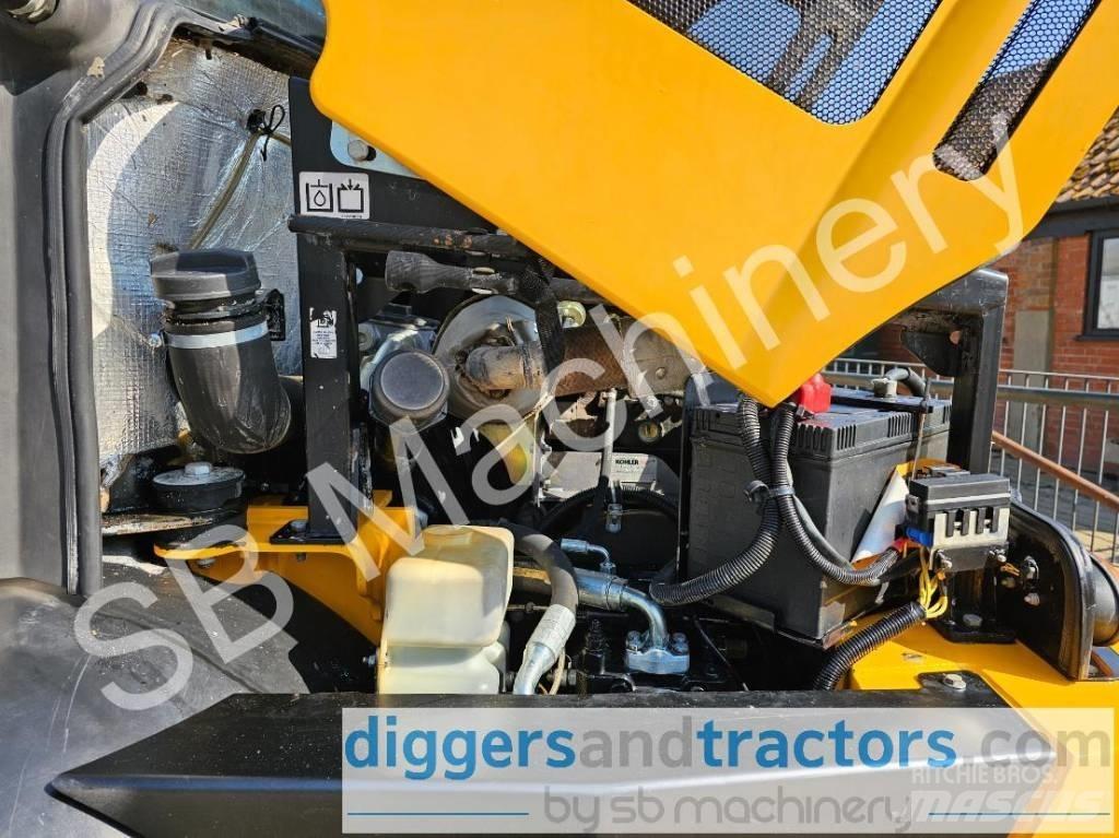 JCB TM 220 لوادر بعجل