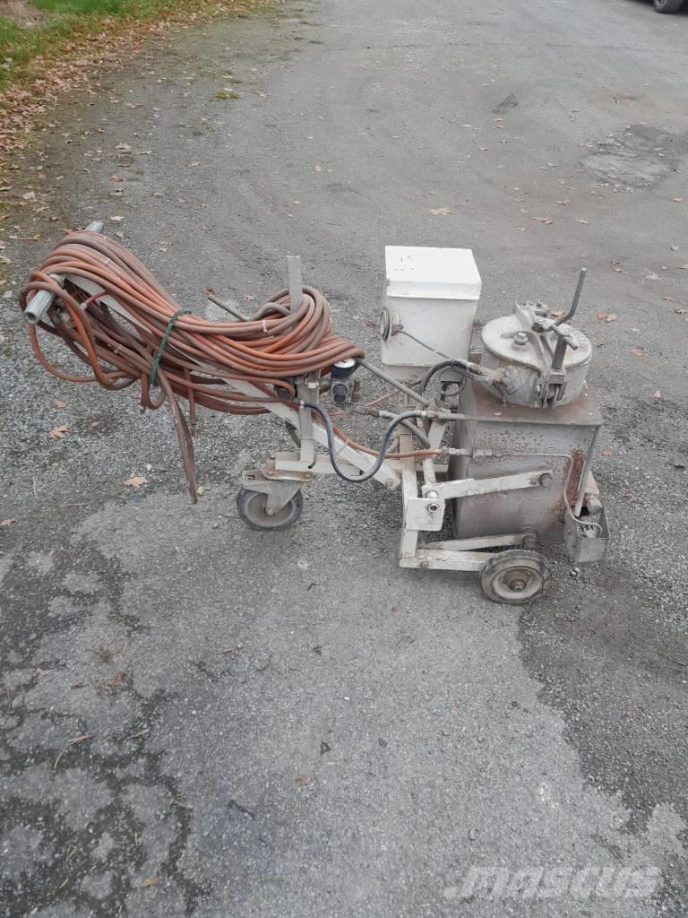 Hofmann H 75/25 ماكينات أخرى لتجهيز الأراضي