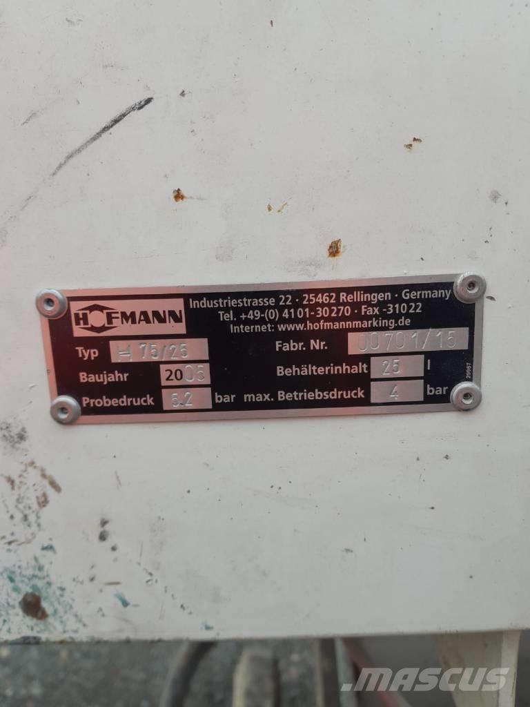 Hofmann H 75/25 ماكينات أخرى لتجهيز الأراضي