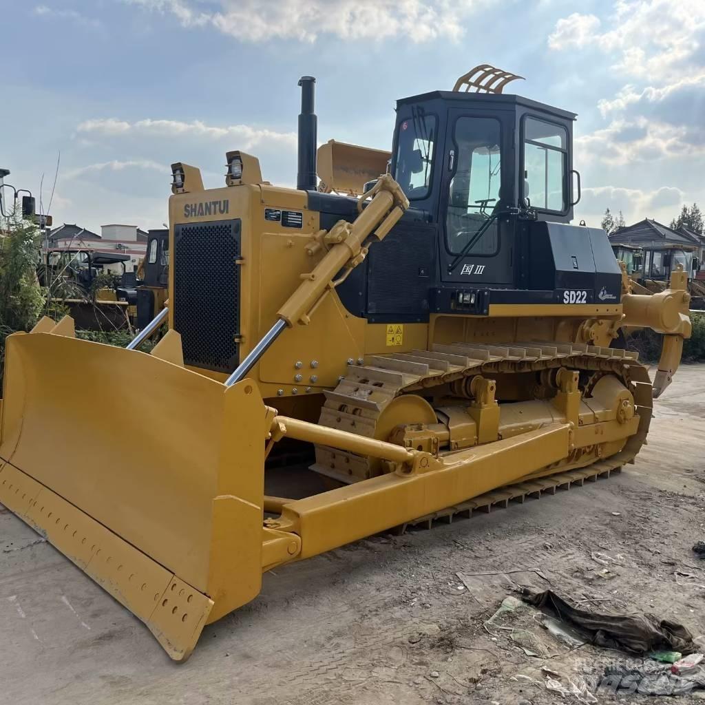 Shantui SD 22 بلدوزرات مجنزرة