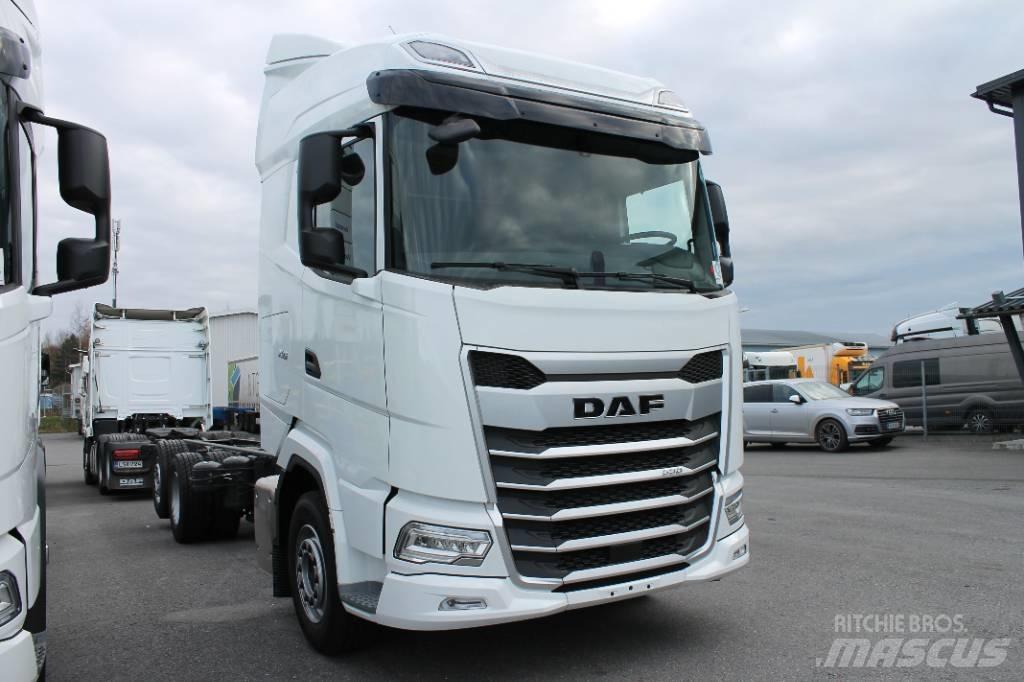 DAF XG530 FAN شاحنات بمقصورة وهيكل