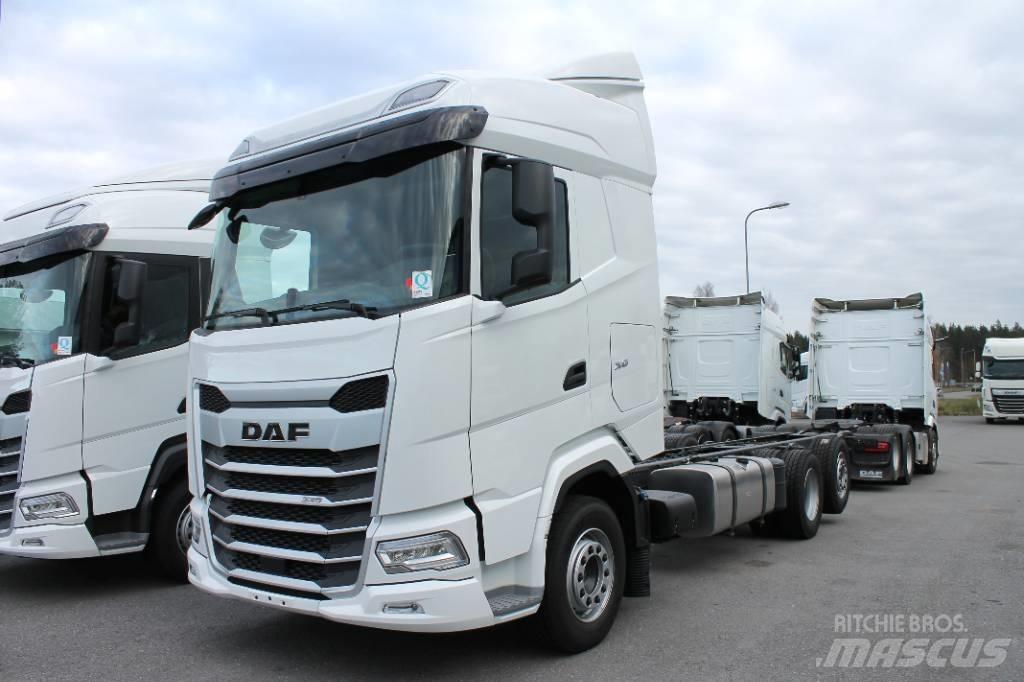 DAF XG530 FAN شاحنات بمقصورة وهيكل