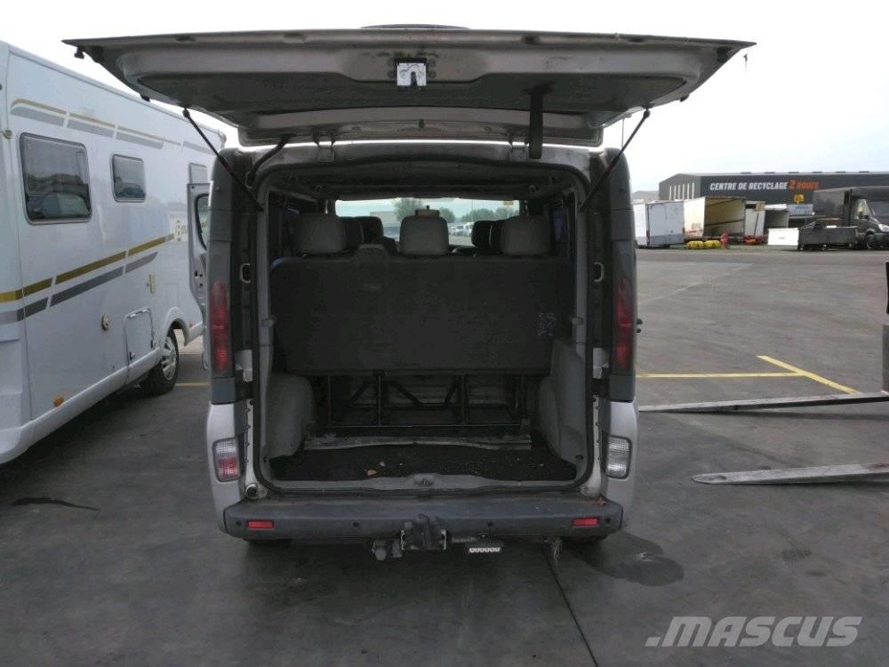 Opel Vivaro 1 حافلة صغيرة