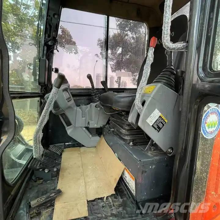 Kubota KX165-5 حفارات صغيرة أقل من 7 طن (حفارات صغيرة)