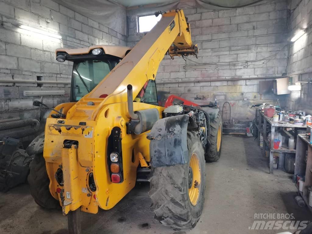 JCB 536-70 parts مناولات متداخلة