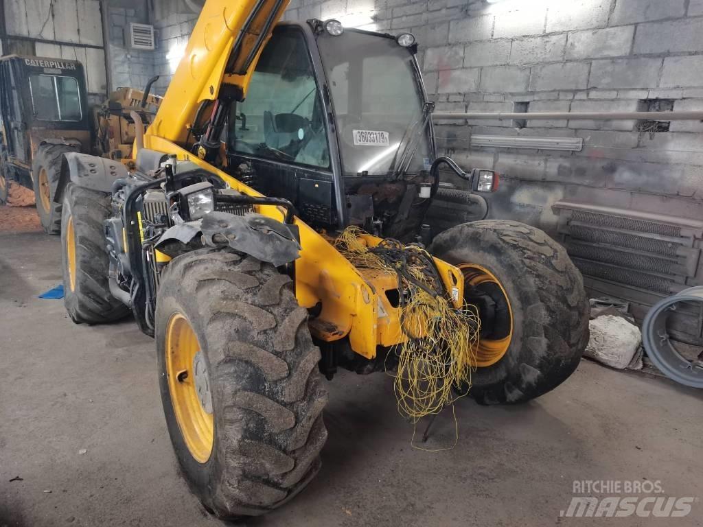 JCB 536-70 parts مناولات متداخلة