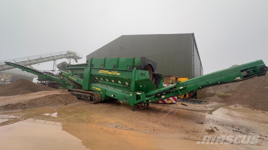 McCloskey 516RT أجهزة فحص متنقلة