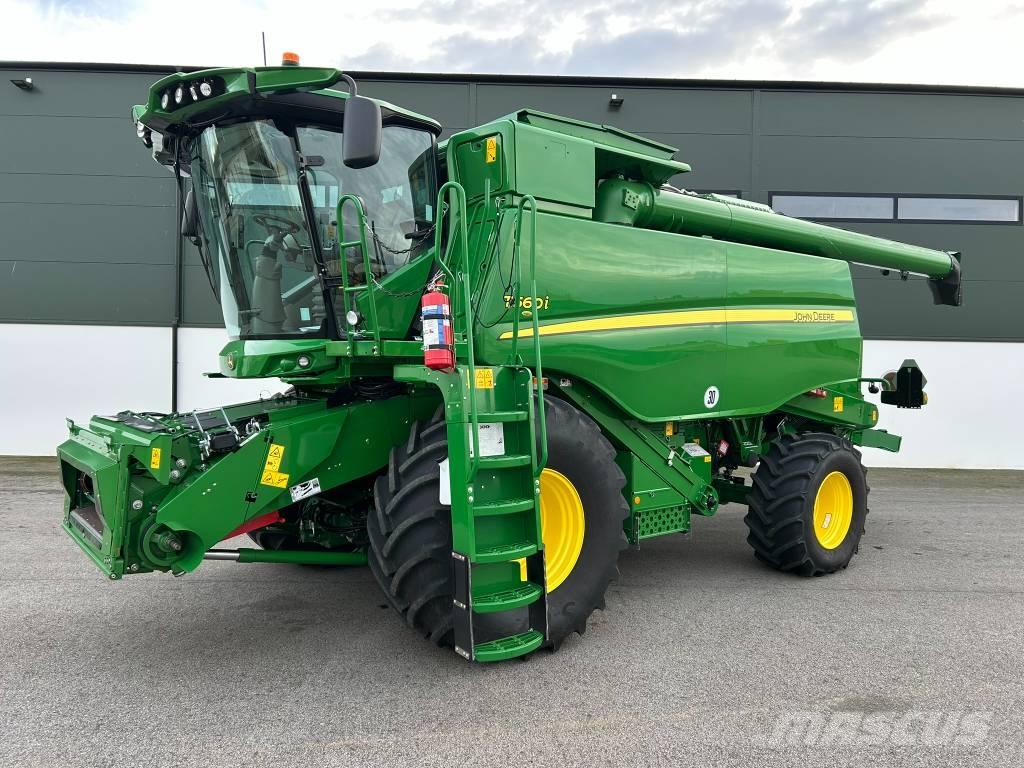 John Deere T 560 i حصادات