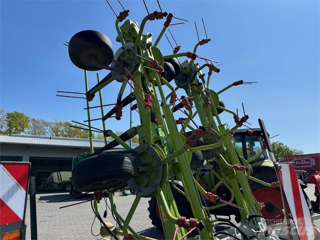 CLAAS Volto 1100 T مكابس وميبسات التبن
