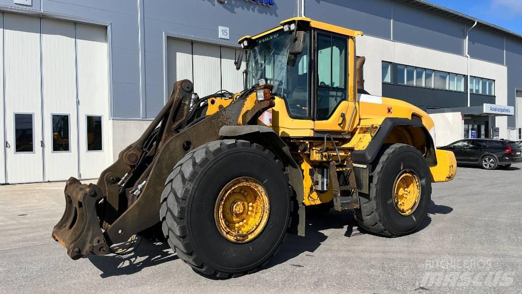 Volvo L 120 G لوادر بعجل