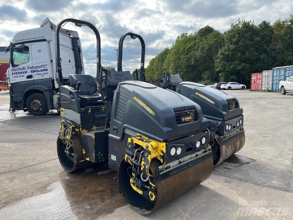 Bomag BW 100 AD M-5 مداحل ثنائية الاسطوانة